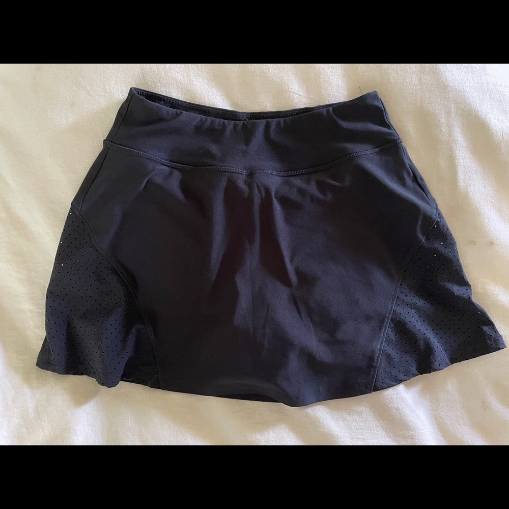 BLACK TENNIS SKIRT